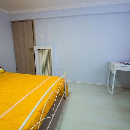 2 Bedrooms Apartment Close To Metro Dafni In أثينا المظهر الخارجي الصورة