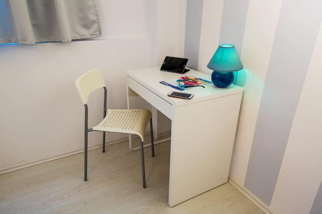 2 Bedrooms Apartment Close To Metro Dafni In أثينا المظهر الخارجي الصورة